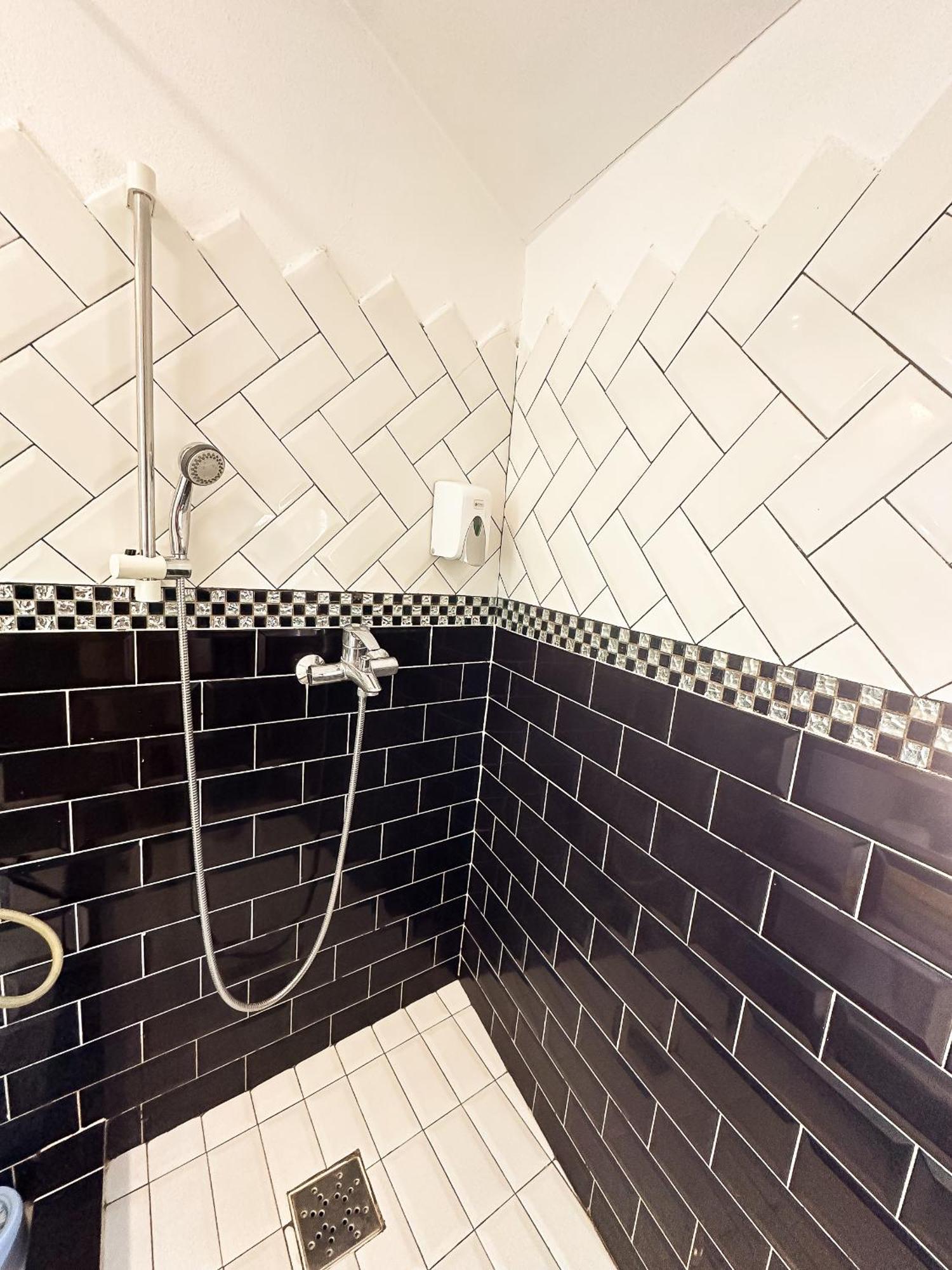 The Vintage - Wonderful Apartment In Best Location Craiova Kültér fotó