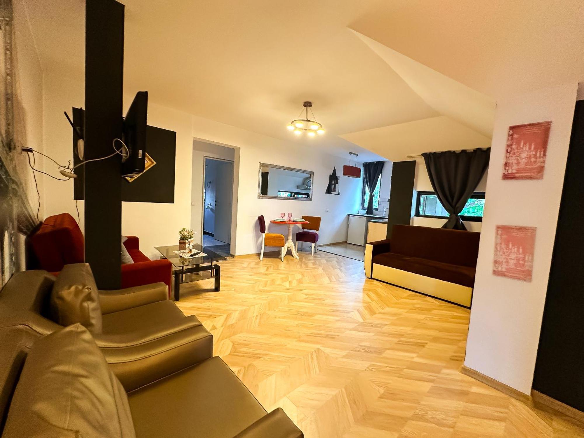 The Vintage - Wonderful Apartment In Best Location Craiova Kültér fotó